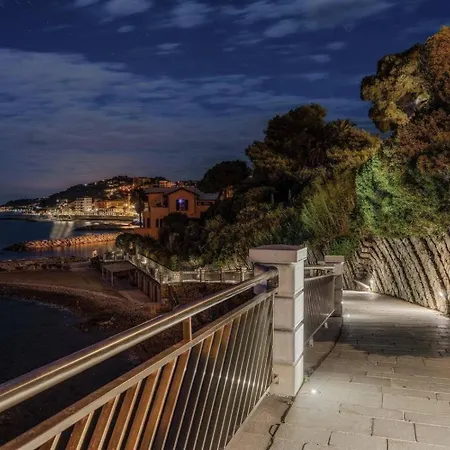 Casa Marina 50 Mt Dal Mare 아파트 임페리아