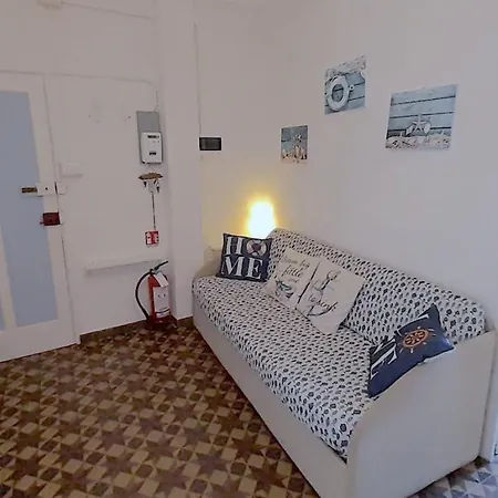 Casa Marina 50 Mt Dal Mare * 임페리아