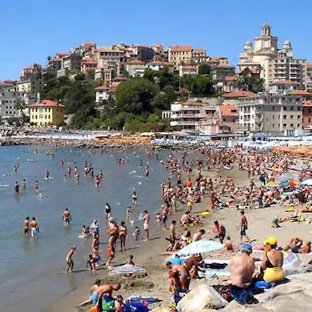 Apartment Casa Marina 50 Mt Dal Mare Imperia