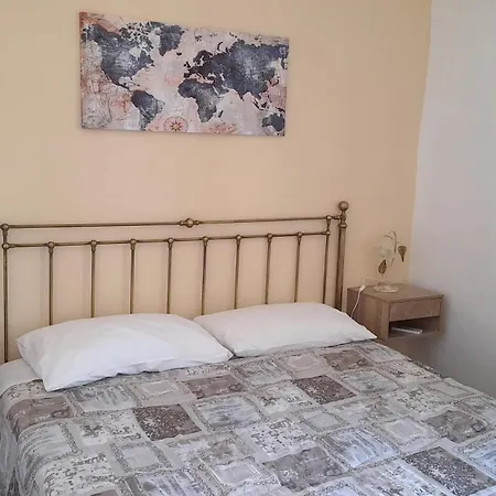 Casa Marina 50 Mt Dal Mare אימפריה