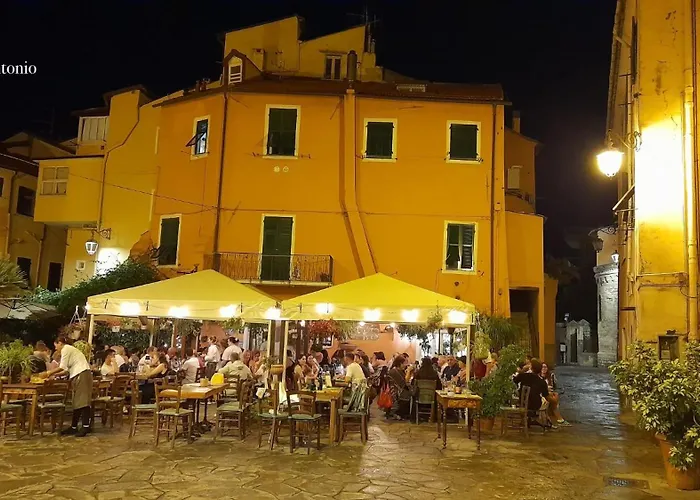 Lägenhet Casa Marina 50 Mt Dal Mare *